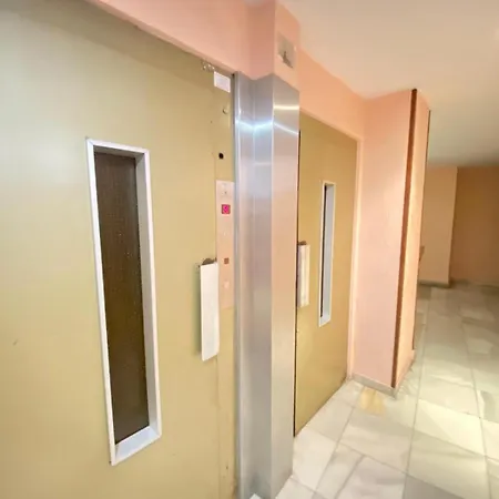 Sea View Postiguet *